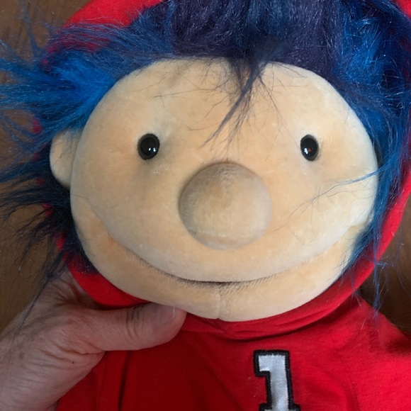 FOLKMANIS| Vintage, retired Zeke boy puppet. Blue hair. Red hoodie. - Picture 5 of 6